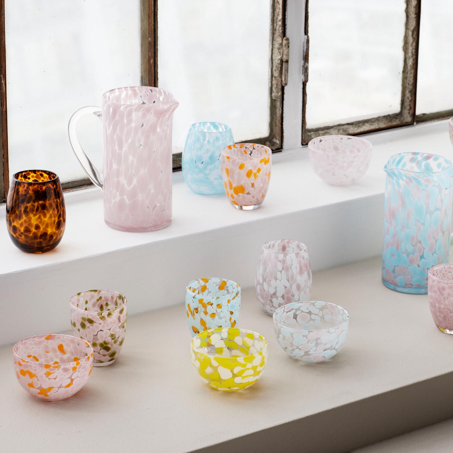 Dots vandglas, rosa/grøn - H10 cm.